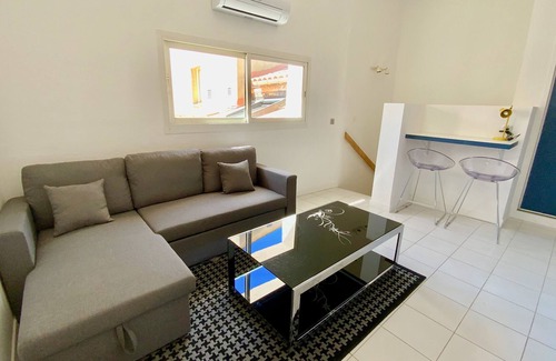 Aiguelongue Apartment | Appartement Climatisé en Plein Centre !