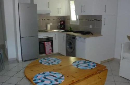 Toulon - Hyeres Apartment | Appartement Confortable à Proximité de la Mer 45 m²