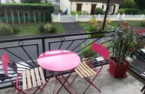 Objat Apartment | Appartement confortable avec jardin à Objat, 120 m²