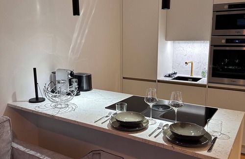 Calenzana Apartment | Appartement Contemporain Rénové Entre Terre et mer Avec Piscine