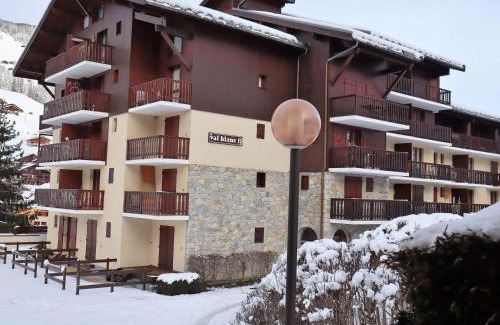 Areches Apartment | Appartement cosy pour 3 pers, piscine, proche commerces, à Arêches-Beaufort - FR-1-342-131
