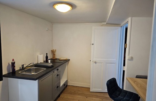 Angers Apartment | Appartement Cosy T3 Dans L'hyper Centre! Commodités à Proximités! Netflix