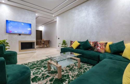 Tamariss Apartment | Appartement - Dar Bouazza spacieux avec piscine à Dar Bouazza