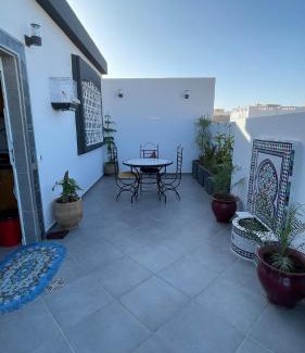 Oulad Khallouf Apartment | Appartement de charme entre mer et montagne