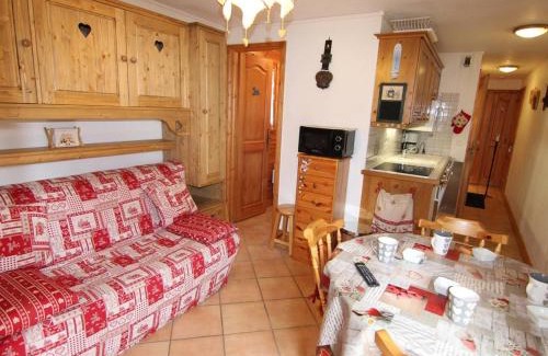 Les Saisies Apartment | Appartement en Forêt des Rennes II, 2 Pièces + Cabine, Balcon, 4 Pers., Proche ESF, Classé 2 Étoiles - FR-1-594-168