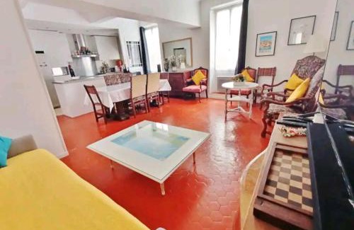 Hyeres City Centre Apartment | Appartement familial - 7pers- Hyères-centre