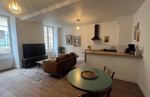 Mortagne-au-Perche Apartment | Appartement « La Caresse de l’Amarante »