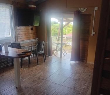 Capesterre-Belle-Eau Apartment | Appartement le carbet