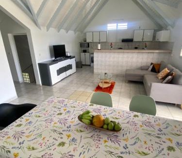 Trois-Rivieres Apartment | Appartement les Colibris