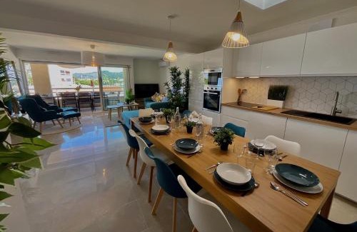 Les Sablettes Apartment | Appartement Luxueux "L'Azur"- by Résidence La Fontaine