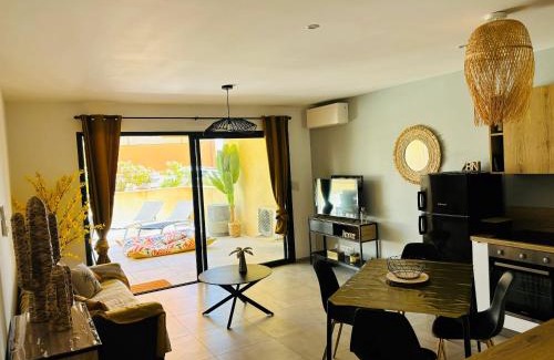 Ajaccio Apartment | Appartement moderne à Ajaccio de 45 m² avec terrasse vue mer