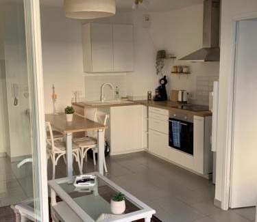 La Capelette Apartment | Appartement neuf, parking et terrasse Proche Vélodrome