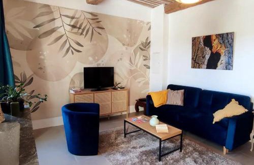 Les Arcs-sur-Argens Apartment | Appartement provençal avec terrasse dans le Var