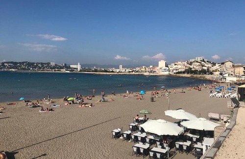 8th Arrondissement Apartment | Appartement Pointe Rouge - Vue sur mer