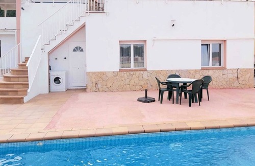 Llanca Apartment | Appartement Pour 4 Personnes Avec Piscine, Terrasse, á 5mn Plage de la Farella
