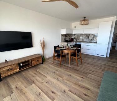 Port-la-Nouvelle Apartment | APPARTEMENT Rénové de type 3 VUE MER