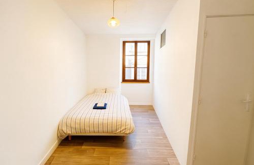 Lavelanet Apartment | Appartement rénové avec 2 chambres et espace bien-être Lavelanet