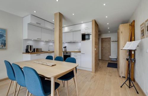 Tignes le Lac Apartment | Appartement rénové et lumineux à Tignes le Lac, proche des pistes et commodités - FR-1-641-10