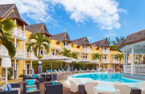 L'Ermitage-les-Bains Apartment | Appartement familial avec piscine à Saint Gilles, 80 m²