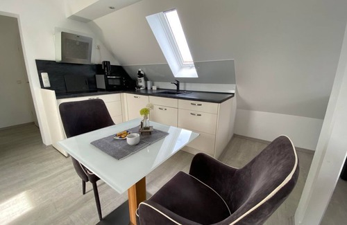 Hoehr-Grenzhausen Apartment | Appartement Rose - 2-bed apartment - Apartments in the Château d'Esprit