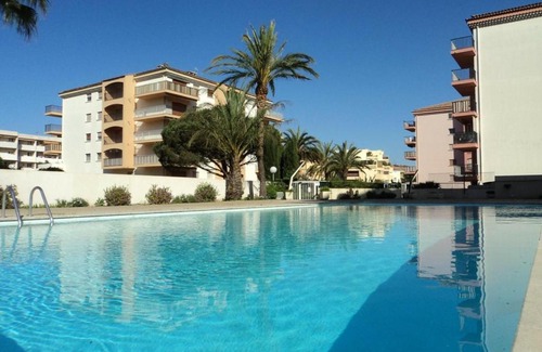 Sainte-Maxime Apartment | Appartement Sainte-Maxime, 2 pièces, 5 personnes - FR-1-226-383