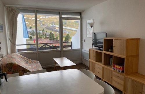Arette Apartment | Appartement skis aux pieds 6 pers, parking gratuit - FR-1-602-117