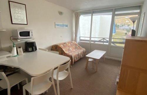 Arette Apartment | Appartement skis aux pieds 6 pers, parking gratuit - FR-1-602-117