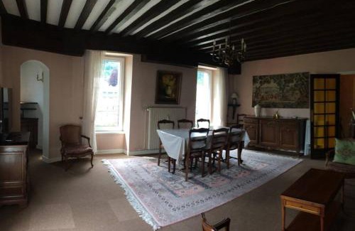 La Bourboule Apartment | Appartement spacieux 78m2 plein centre, balcon, jusqu’à 6 personnes