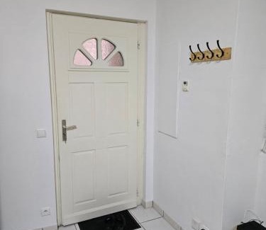 Oloron-Sainte-Marie Apartment | Appartement -T3 de standing