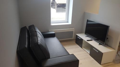 Bourgoin-Jallieu Apartment | Appartement T2 proche gare et centre Bourgoin