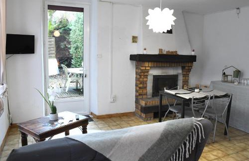 Mennetou-sur-Cher Apartment | Appartement Terrasse à Mennetou sur Cher "La Cité Médiéval