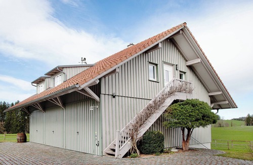 Wangen im Allgaeu Apartment | Appartement with Balcony and Wi-Fi