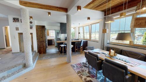 Burgstall Apartment | Appartements "Da Zillertaler und die Geigerin"