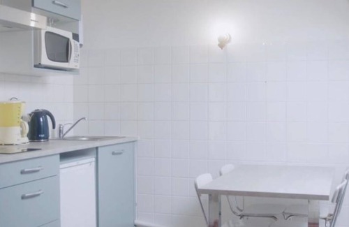 Germigny-des-Pres Apartment | AppartHotel any comfort Cerviña