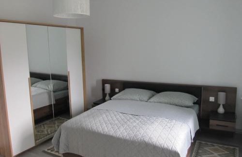 Loebau Apartment | Appartment Ipsum