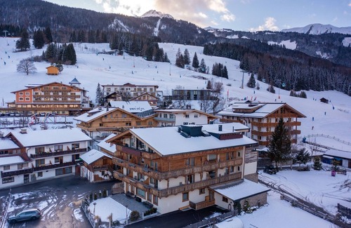Lermoos Apartment | Appealing apartment in Tyrol near skiing