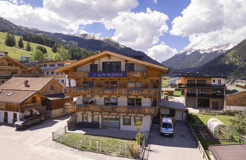 Lermoos Apartment | Appealing apartment in Tyrol near skiing