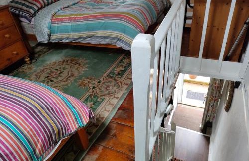 Ammanford Apartment | APPLE COTTAGE