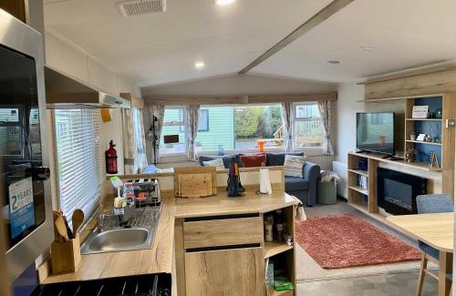 Knaresborough House | Appleblossom Lodge, Lido Leisure Park, Knaresborough