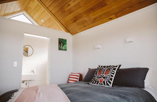 Richmond House | Appleby House & Rabbit Island Huts