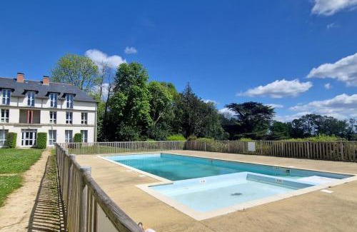 Baden Apartment | Appt à Baden au château de Kergonano