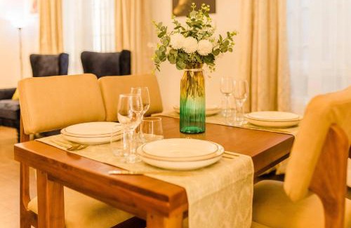 Mwananyamala Apartment | April House - Modern 3-Bed All-Ensuite Home in Victoria, Dar es Salaam