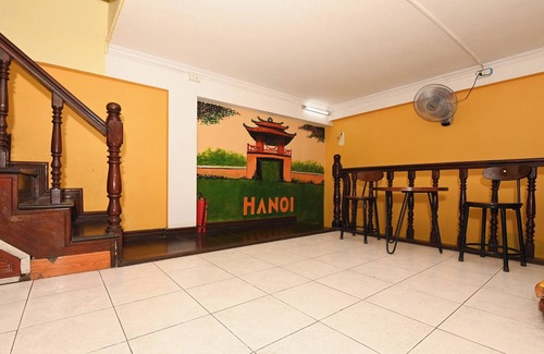 Hang Trong House | Apt*2BR 3 Beds in the center for 5 pax-Sunny homestay
