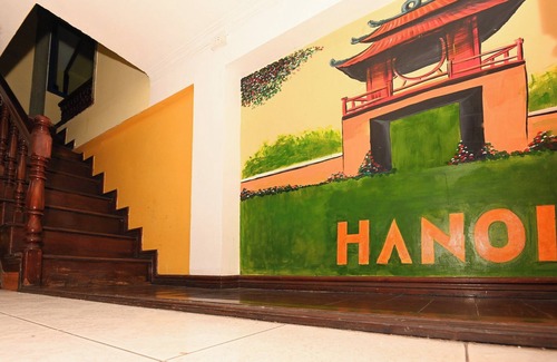 Hang Trong House | Apt*2BR 3 Beds in the center for 5 pax-Sunny homestay
