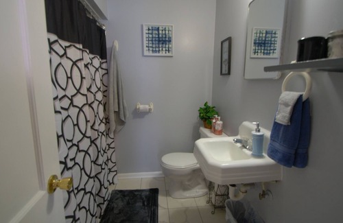 Sapulpa Apartment | Apt A Serenity in Sapulpa - 15 minutes to downtown Tulsa