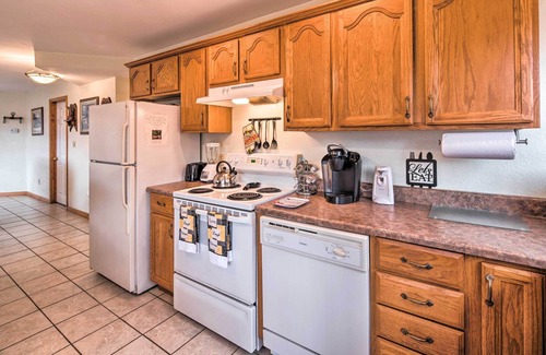 Burnsville Apartment | Apt in Pisgah Nat’l Forest! Fireplace + Mtn Views