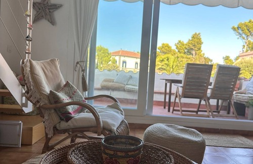 Sa Riera Apartment | Apt. Pals Beach/Begur with views of the Medes Islands.quiet area.community pool