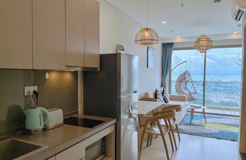 Thang Tam Condo | Apt TheSong 1Br corner job ,nice view, lake