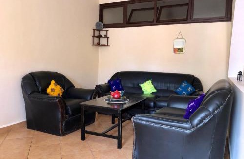 Bensergao Apartment | APT traditionnel et très bien situé - WIFI & PARKING