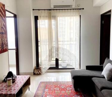 Bekasi Apartment | Apt Transpark Cibubur 2 BR With Wi-Fi & Pool